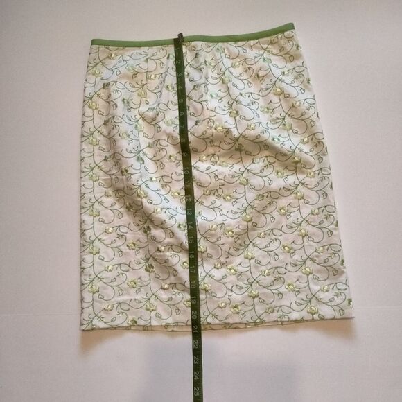 Peck & Peck Flowered Preppy Skirt - Picture 5 of 7